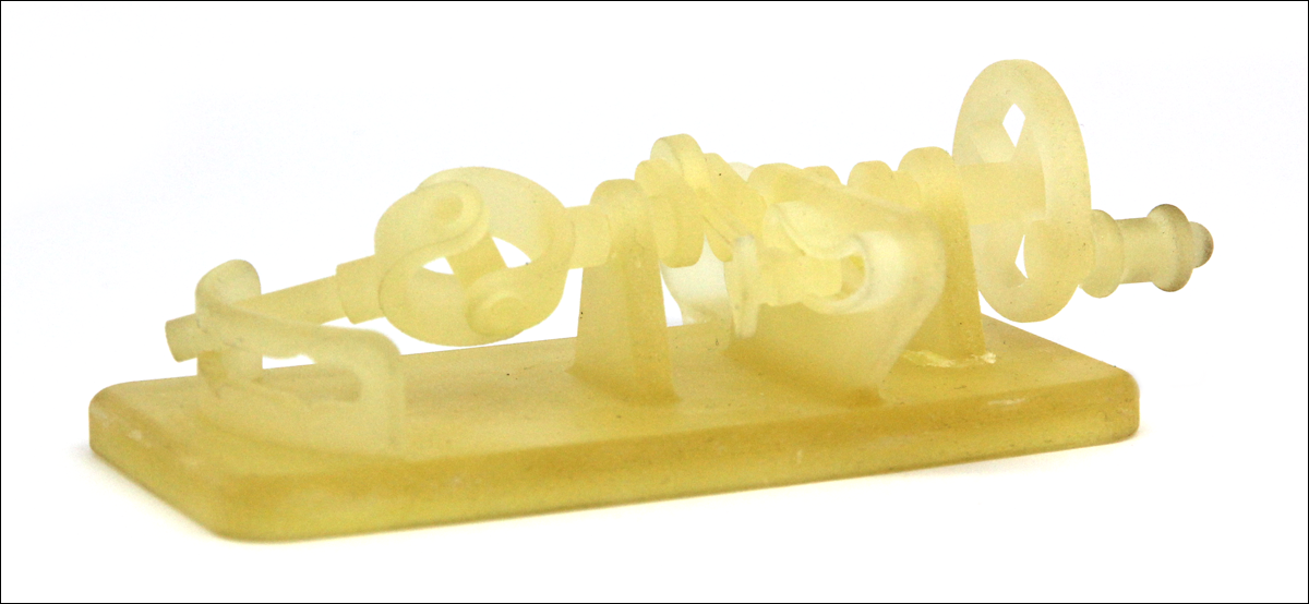 Пример печати на фотополимерном 3D принтере