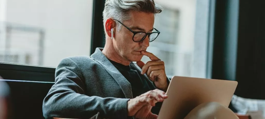 Менеджер по продажам (оборудование, услуги)