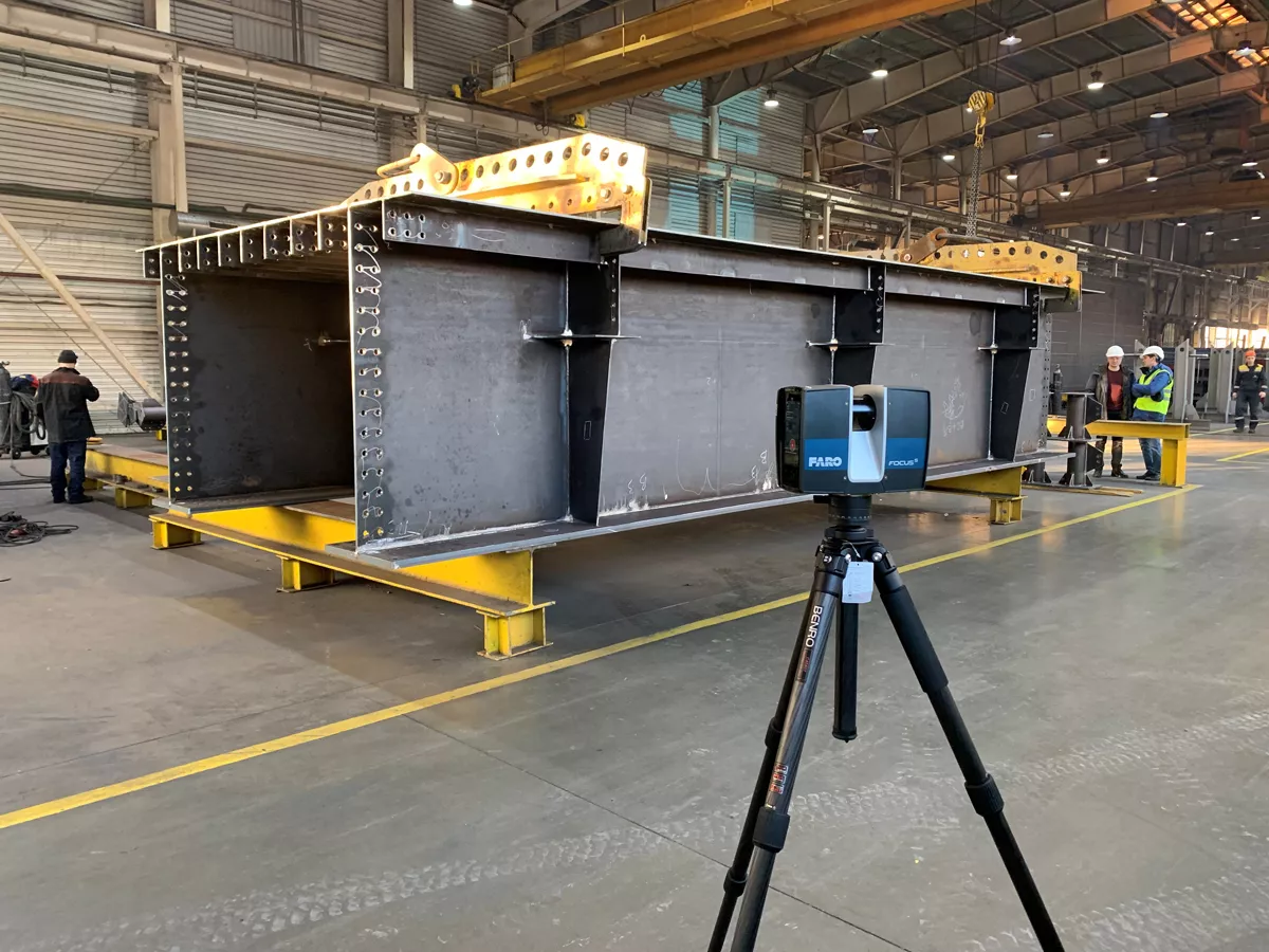 Контроль геометрии конструкции мостовой секции