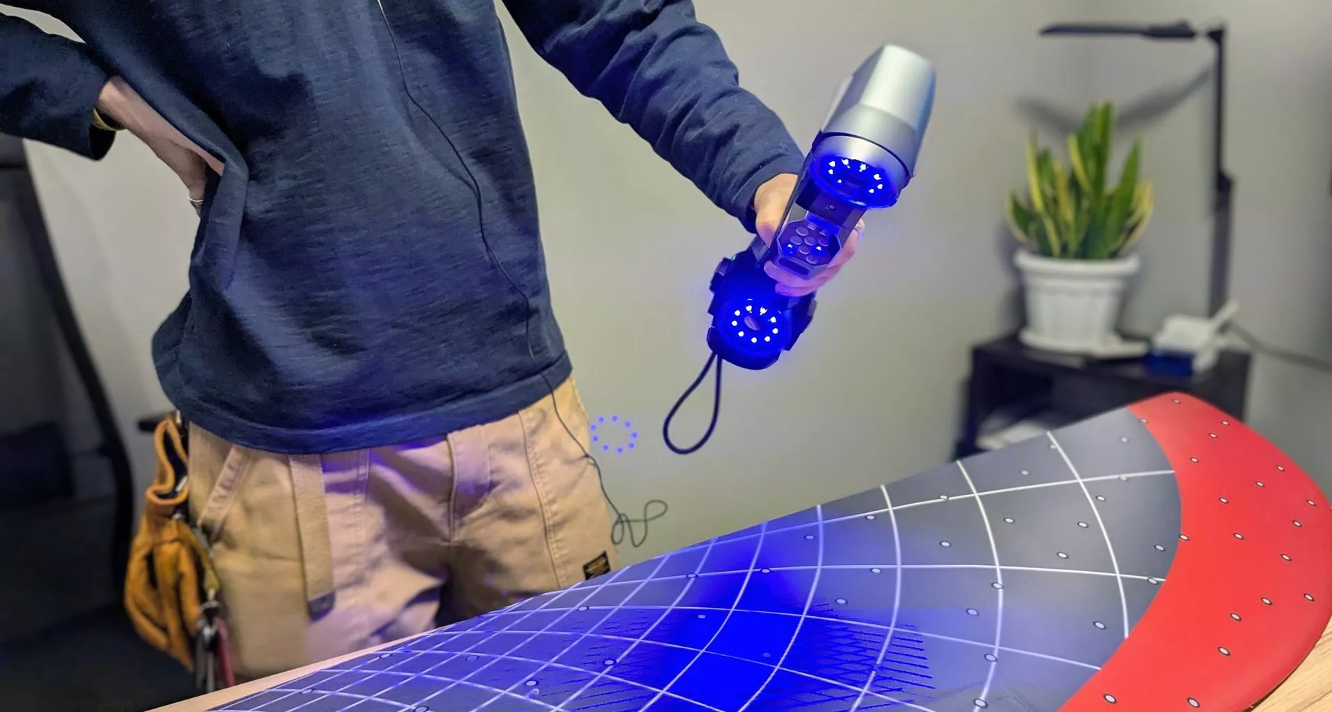 Полная мобильность измерений: обзор ручного 3D-сканера CUBRUS AXIS