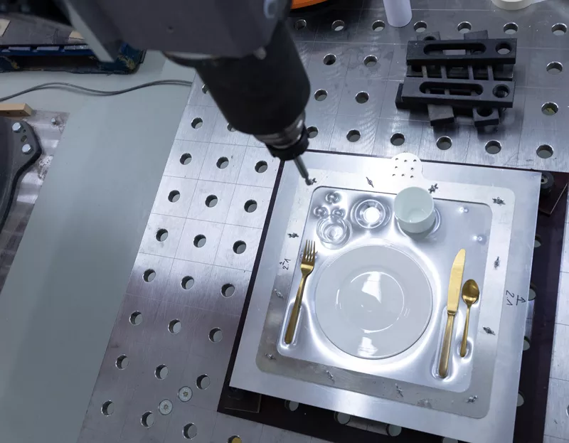 Контроль качества на основе поточечной инкрементальной формовки