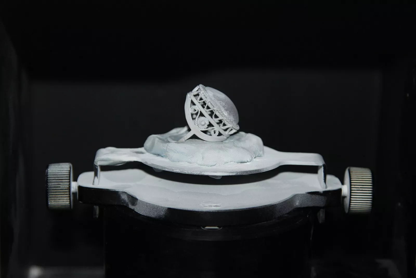 XIII Международная выставка ювелирных и часовых брендов «Junwex Москва»