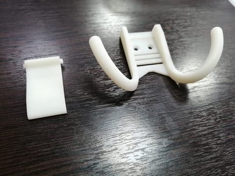 3D-печать опытного образца крючка из фотополимера